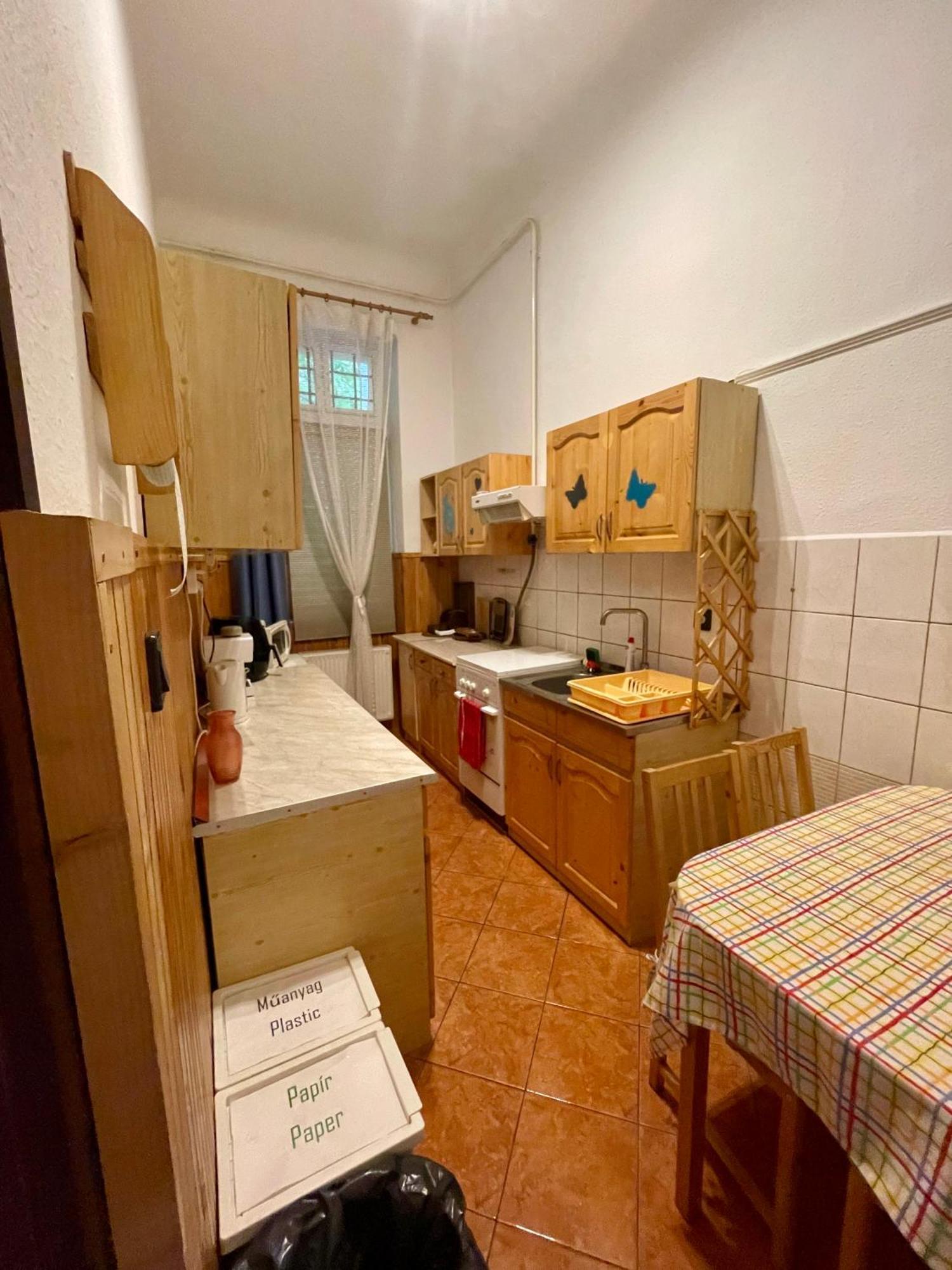 Kriszti Apartment Budapest Ngoại thất bức ảnh
